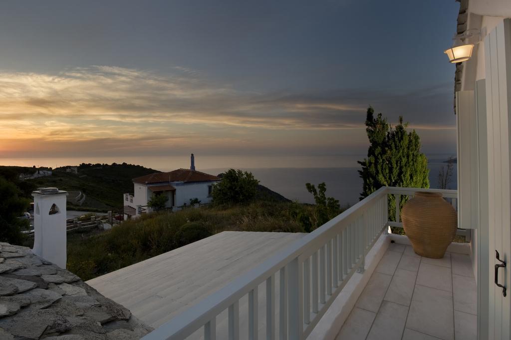 Althea Boutique Hotel Alonnisos Town Номер фото